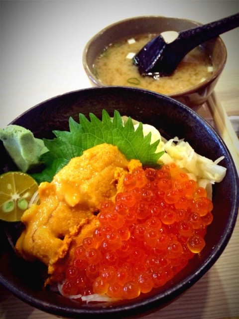 海胆鲑鱼子丼套餐