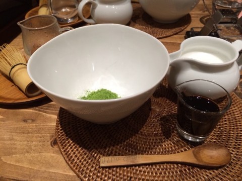 聽說是來自日本的純正抹茶～喝起來好像海苔😳